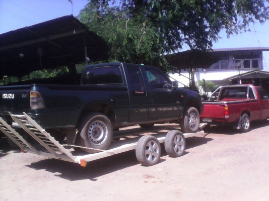 เทเลอร์ลากพ่วงสวยๆรับนํ้าหนักสบายๆ เทเลอร์ลากพ่วงสวยๆรับนํ้าหนักสบายๆ