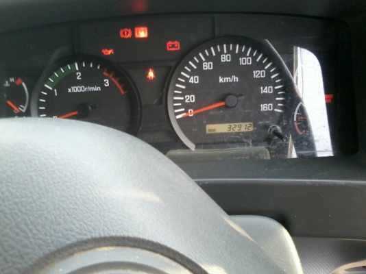 ขาย6ล้อFTR 240แรงม้ายูโร3จดปี55 ไมล์32900โลกระบะยาว7.60ม พร้อมหลังคา