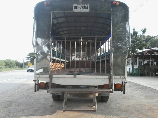 ขาย6ล้อFTR 240แรงม้ายูโร3จดปี55 ไมล์32900โลกระบะยาว7.60ม พร้อมหลังคา