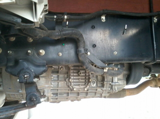 ขาย6ล้อFTR 240แรงม้ายูโร3จดปี55 ไมล์32900โลกระบะยาว7.60ม พร้อมหลังคา