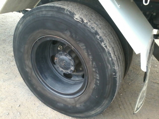 ขาย6ล้อFTR 240แรงม้ายูโร3จดปี55 ไมล์32900โลกระบะยาว7.60ม พร้อมหลังคา