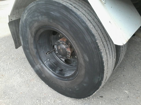 ขาย6ล้อFTR 240แรงม้ายูโร3จดปี55 ไมล์32900โลกระบะยาว7.60ม พร้อมหลังคา