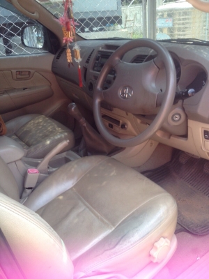 ขาย Toyota Vigo 4 ประตู 4WD รุ่นG ตัวท็อป ไฟฟ้าทั้งคัน