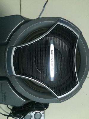 SUB BOXใต้เบาะ Pioneer TS-WX22A มีเพาเวอร์ในตัว 150W คราสD ดอก8นิ้ว เบสแน่นมากๆ สภาพสวย มือ2 ญี่ปุ่น