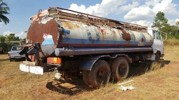 ขายรถน้ำมัน 10 ล้อ เพลาเดียว HINO KT925 เครื่อง HO7C 180 แรงม้า (ยังไม่ลงเล่มไม่มีใบคุมเครื่อง) เกียร์ HO คัสซีสวยตลอดเส้น ถัง 16,000 ลิตร 5 ห้อง โหลดล่าง ขายรถน้ำมัน 10 ล้อ เพลาเดียว HINO KT925 เครื่อง HO7C 180 แรงม้า (ยังไม่ลงเล่มไม่มีใบคุมเครื่อง) เกียร์ HO คัสซีสวยตลอดเส้น ถัง 16,000 ลิตร 5 ห้อง โหลดล่าง