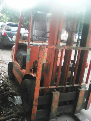 รถ forklift 2.5 ตัน เสา 3 เมตร