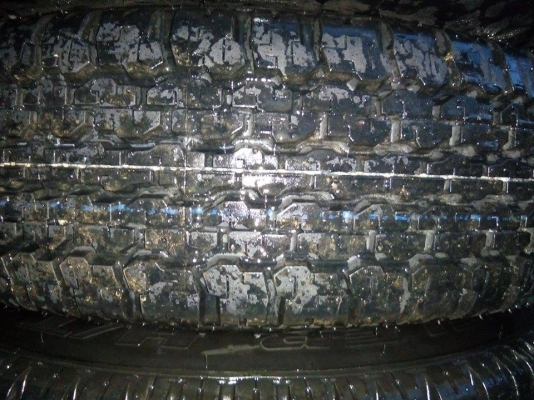 ล้อกะทะ16พร้อมยางบิดโตนป้ายแดงปี15สดๆ