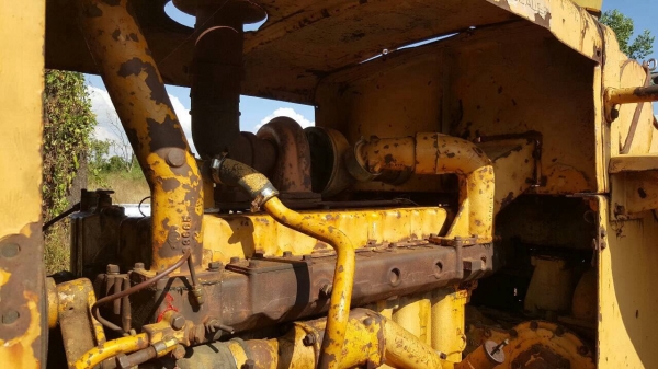 ขายรถบดล้อหนาม CAT 815 4X4 พร้อมใบมีดดัน เอกสารเล่มทะเบียนครบ รถพร้อมใช้ ราคาต่อรองได้ครับ