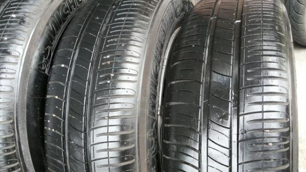 ล้อถอดป้ายแดง เก่าเก็บ honda brio ยาง มิเชอลิน xm2 175 65 14