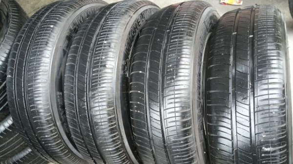 ล้อถอดป้ายแดง เก่าเก็บ honda brio ยาง มิเชอลิน xm2 175 65 14