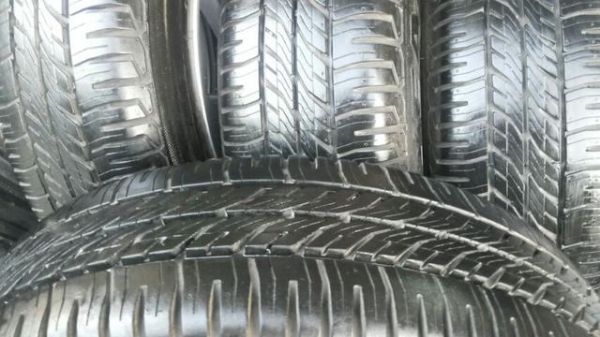 ล้อแม็ก Honda jazz gk ถอดป้ายแดง ยาง goodyear 175 65 15 ล้อแม็ก Honda jazz gk ถอดป้ายแดง ยาง goodyear 175 65 15