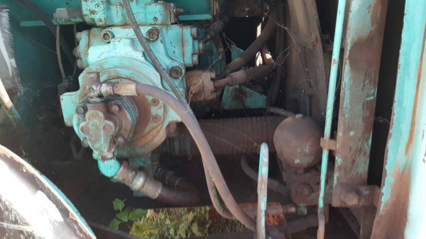 ขายแบคโฮ KOBELCO SK200 MARK V เอกสารเล่มทะเบียน รถใช้งานได้ ช่วงล่างดี ขาดจอและกล่อง ราคาต่อรองได้ครับ