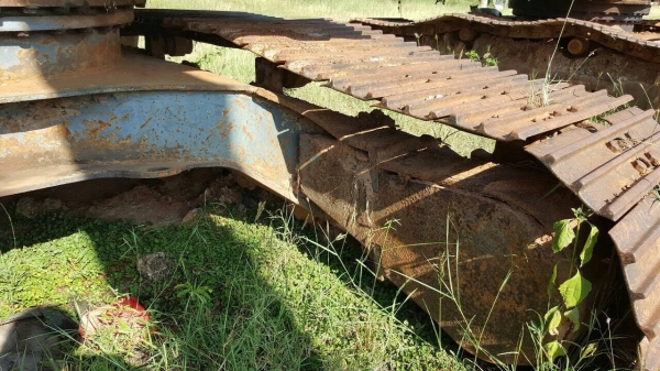 ขายแบคโฮ KOBELCO SK200 MARK V เอกสารเล่มทะเบียน รถใช้งานได้ ช่วงล่างดี ขาดจอและกล่อง ราคาต่อรองได้ครับ