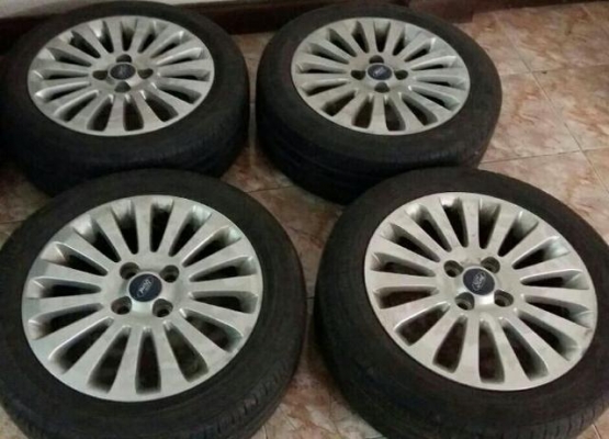 ล้อ ford fiesta ขอบ15 ยาง continental 185 55 15 ปี2012