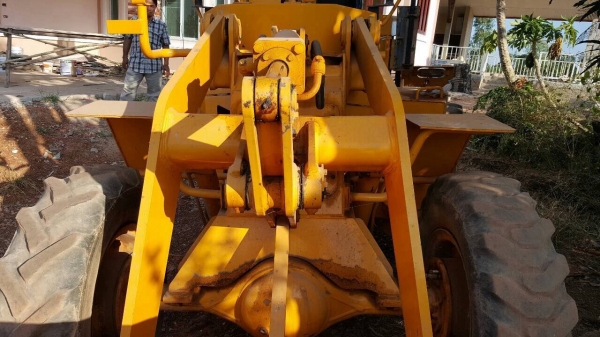 ขายรถตัก TCM STD10 เอวอ่อน สภาพสวยพร้อมใช้ เครื่องดี ปั้มแรง ราคาต่อรองได้ครับ