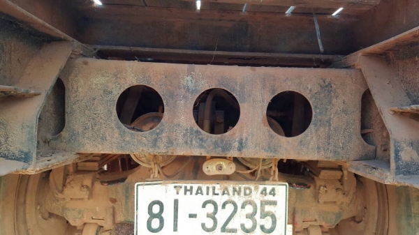 ขายเทนเลอร์บรรทุกแบคโฮ 10 ล้อ 2 เพลา HINO KT725 เครื่อง EK100 260 แรงม้า ช่วงล่าง ZM เบรคแห้ง คัสซีสวยตลอดเส้น เบรคลมดัน พวงมาลัยพาวเวอร์ ทะเบียนพร้อมโอนครับ