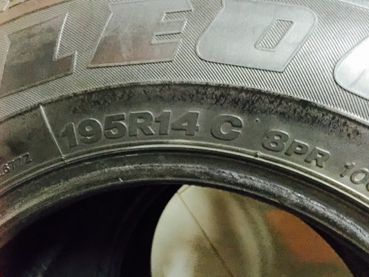 ขายยาง Bridgestone LEO677 ขอบ14" จำนวน 2 เส้น ขายยาง Bridgestone LEO677 ขอบ14" จำนวน 2 เส้น