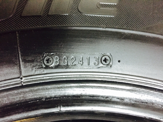 ขายยาง Bridgestone LEO677 ขอบ14" จำนวน 2 เส้น ขายยาง Bridgestone LEO677 ขอบ14" จำนวน 2 เส้น