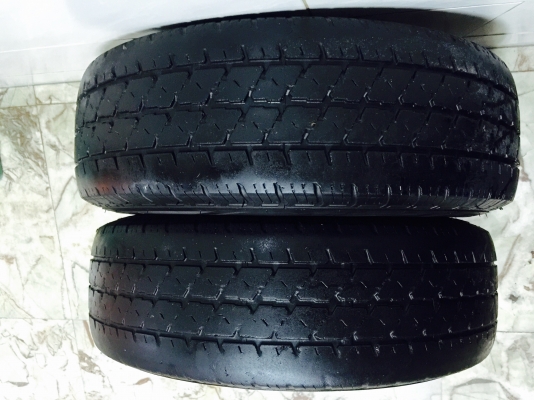 ขายยาง Bridgestone LEO677 ขอบ14" จำนวน 2 เส้น ขายยาง Bridgestone LEO677 ขอบ14" จำนวน 2 เส้น