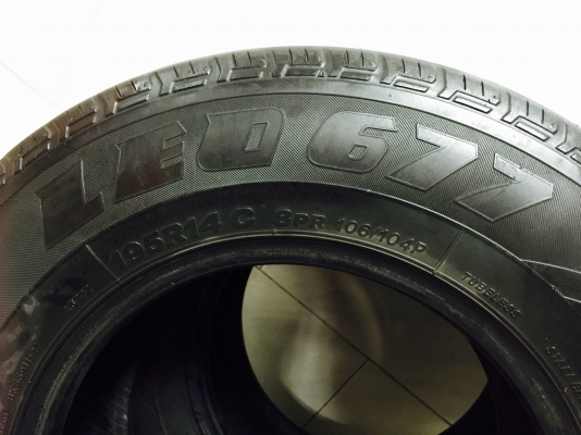 ขายยาง Bridgestone LEO677 ขอบ14" จำนวน 2 เส้น ขายยาง Bridgestone LEO677 ขอบ14" จำนวน 2 เส้น