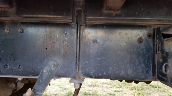 ขายรถพ่วง แม่-ลูกไม่ดั้ม HINO 320 ปี 50 กระบะสามมิตร คัสซีสวยตลอดเส้น เครื่องเดิม เกียร์เดิม ทะเบียนพร้อมโอน