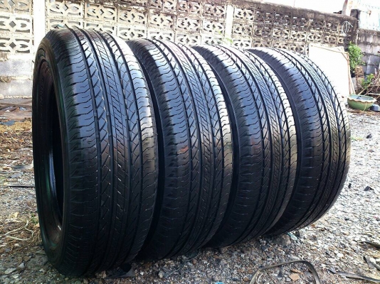 ขายยาง บริดสโตน อีโคเปีย 225/65R17 ยางสัปดาห์ที่29 ปี14 ดอกยางหนาเต็มสดนิ่มลึกเท่ากันไม่ร้าวไม่แตกลายไม่มีปะสวยๆ จำนวน 1 ชุด