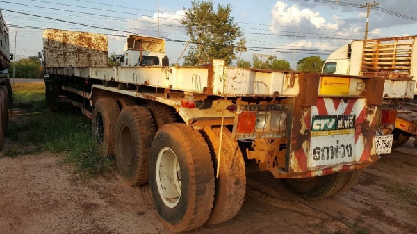 ขายหัวลาก ISUZU DECA 270 ปี 40 พร้อมหางพื้นเรียบ 12 เมตร 3 คาน อู่ ช ทวี เอกสารเล่มทะเบียนพร้อมครับ ขายหัวลาก ISUZU DECA 270 ปี 40 พร้อมหางพื้นเรียบ 12 เมตร 3 คาน อู่ ช ทวี เอกสารเล่มทะเบียนพร้อมครับ