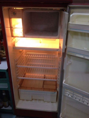 ขายตู้เย็นsanyo  6คิว