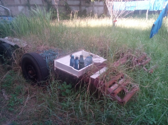 รถปิกอัพพร้อมเทรนเลอ