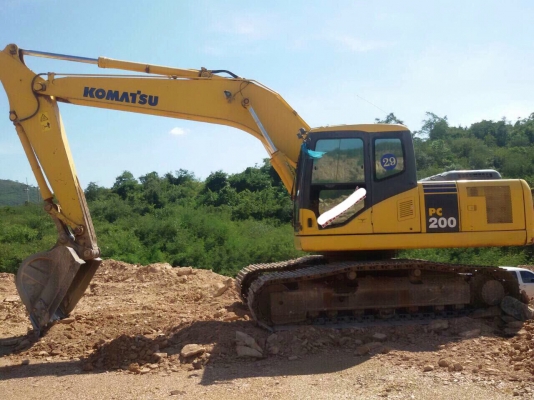 Komatsu PC200-7 7,000 ชม. สภาพสวยครับ เอกสารใบแจ้งจำหน่าย