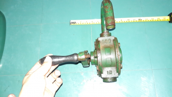 ขายที่ปั่นน้ำมันมือหมุนตราหอย SHELL ขายที่ปั่นน้ำมันมือหมุนตราหอย SHELL