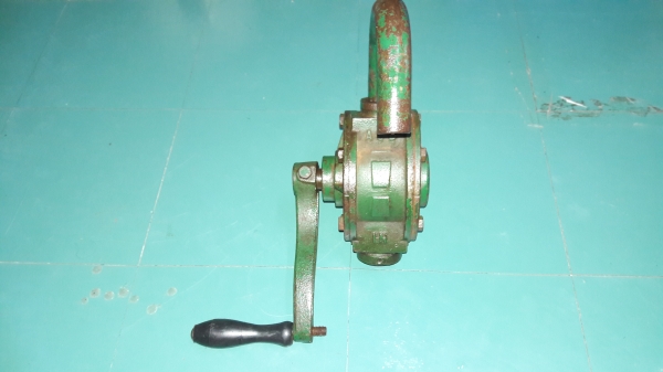 ขายที่ปั่นน้ำมันมือหมุนตราหอย SHELL ขายที่ปั่นน้ำมันมือหมุนตราหอย SHELL