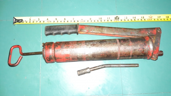 ขายกระบอกอัดจาระบีงานเยอรมันสวยแข็งแรงMade in Germany. ขายกระบอกอัดจาระบีงานเยอรมันสวยแข็งแรงMade in Germany.