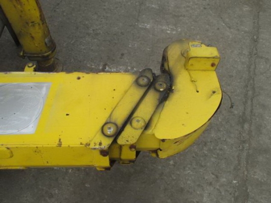 ขายเครนติดหลังรถบรรทุก ขนาด  3.40 ตัน  UNIC340