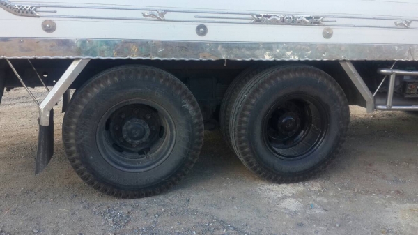 ขายครับ เปอร์เซียเครื่องp11 2เพลา ติดเครนยูนิค 3ตัน กระบะเนียมยาว 7 เมตร พร้อมใช้งานเลยครับ