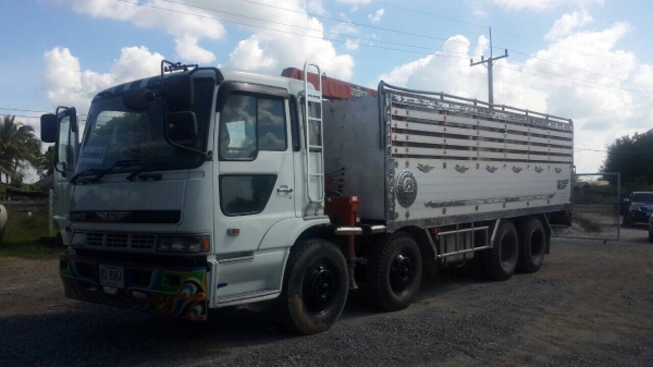 ขายครับ เปอร์เซียเครื่องp11 2เพลา ติดเครนยูนิค 3ตัน กระบะเนียมยาว 7 เมตร พร้อมใช้งานเลยครับ