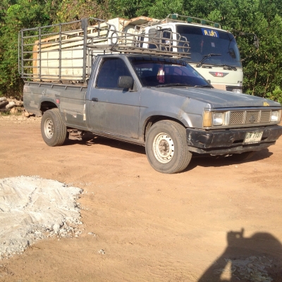 ขายบิ๊กMเครื่อง2Jเกียร์ธรรมดาLPGพร้อมใช้