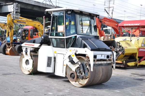 DYNAPAC CC232HF Y2006