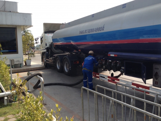 รับจ้างวิ่งน้ำมันดีเซล-เบนซิน ขั้นต่ำ3000ลิตรขึ้นไป