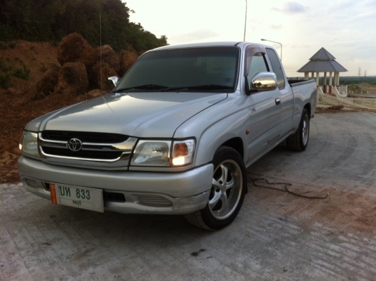 ไทเกอร์D4Dปี2003ตัวท็อป แค็ป2500คอมมอลเร็ลบ้านๆ สวยๆเรียบๆ แม็ค17 เครื่องเสียงครบ ราคา218000ขายสด