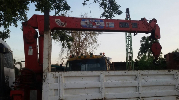 นิสสันUD.2เพลา.185.ติดเครนยูนิค5ตัน4ปลอก3ชักท้องV.สภาพพร้อมใช้ราคา.825,000