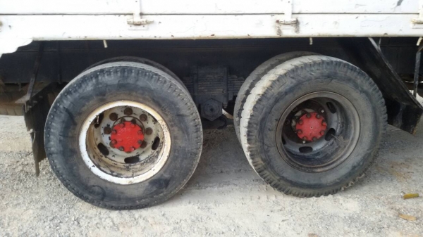 นิสสันUD.2เพลา.185.ติดเครนยูนิค5ตัน4ปลอก3ชักท้องV.สภาพพร้อมใช้ราคา.825,000