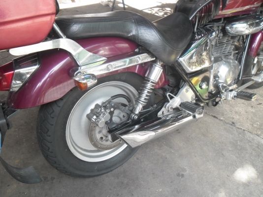 ขายแฟนทอมแบบทิ้งทวน