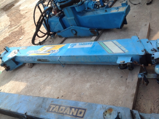 เครนติดหลังรถบรรทุก เก่านอก ญี่ปุ่นแท้  2.93 ตัน ท้องเหลี่ยม