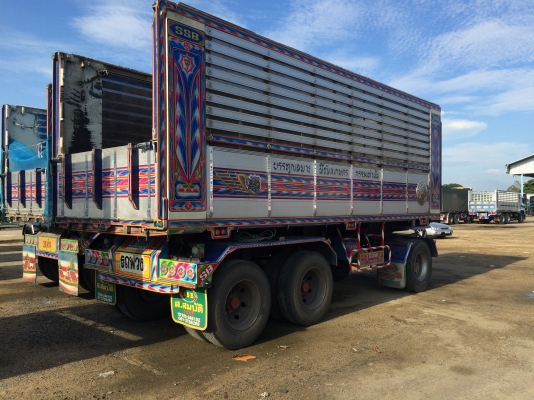 ลูกพ่วงอลูมิเนียม พืชไร่ ดั๊ม 3เพลา ปี54 สูง 2.30 ยาว 6.8 กว้าง 2.5 สนใจตดต่อ 093-1406977 เต้