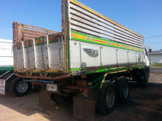 ขาย10ล้อดั้มมิเนียม เครื่องHO7C เทอร์โบ พ.เพาเวอร์ เบรกทิฟฟี่ ภายในสวย แอร์เย็น สภาพพร้อมใช้งาน เอกสารพร้อมโอน สนใจโทร 090-8588220คุณนะ 093-3258446คุณบิว หรือเข้าดูสินค้าอื่นๆได้ที่ www.truck.in.th/498 หรือเพจFacebook ณรงค์ ซื้อขายรถมือสอง (เว็บไซต์ส่วนตั