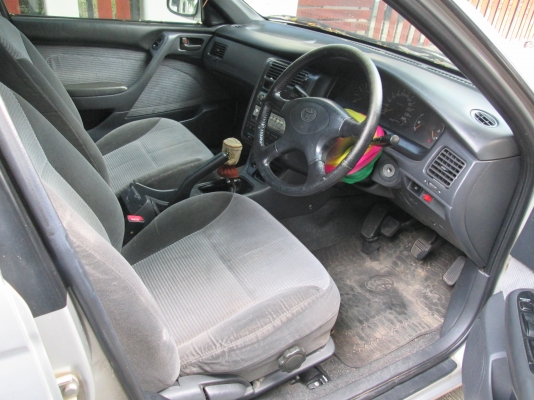 โตต้า.เครื่อง3Sท้ายโด่ง.ติดแก๊ส.ปี9ุ6.สภาพสวย.ราคา59,000 โตต้า.เครื่อง3Sท้ายโด่ง.ติดแก๊ส.ปี9ุ6.สภาพสวย.ราคา59,000