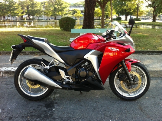 ขาย cbr250 สี แดง-เทา ปี2011 ราคา 55,000 บาท รถสวยๆเดิมๆ