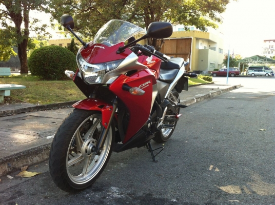 ขาย cbr250 สี แดง-เทา ปี2011 ราคา 55,000 บาท รถสวยๆเดิมๆ ขาย cbr250 สี แดง-เทา ปี2011 ราคา 55,000 บาท รถสวยๆเดิมๆ