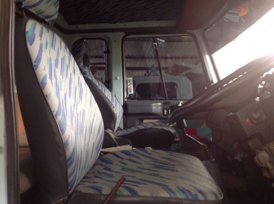 ขายรถอีซูสุสิบล้อดั้ม210 เกีรยฟูลเลอร์ ยางเต็มทุกเส้น ขายรถอีซูสุสิบล้อดั้ม210 เกีรยฟูลเลอร์ ยางเต็มทุกเส้น